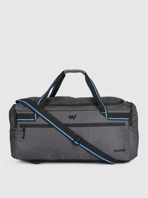 wildcraft roam unisex duffle bag.